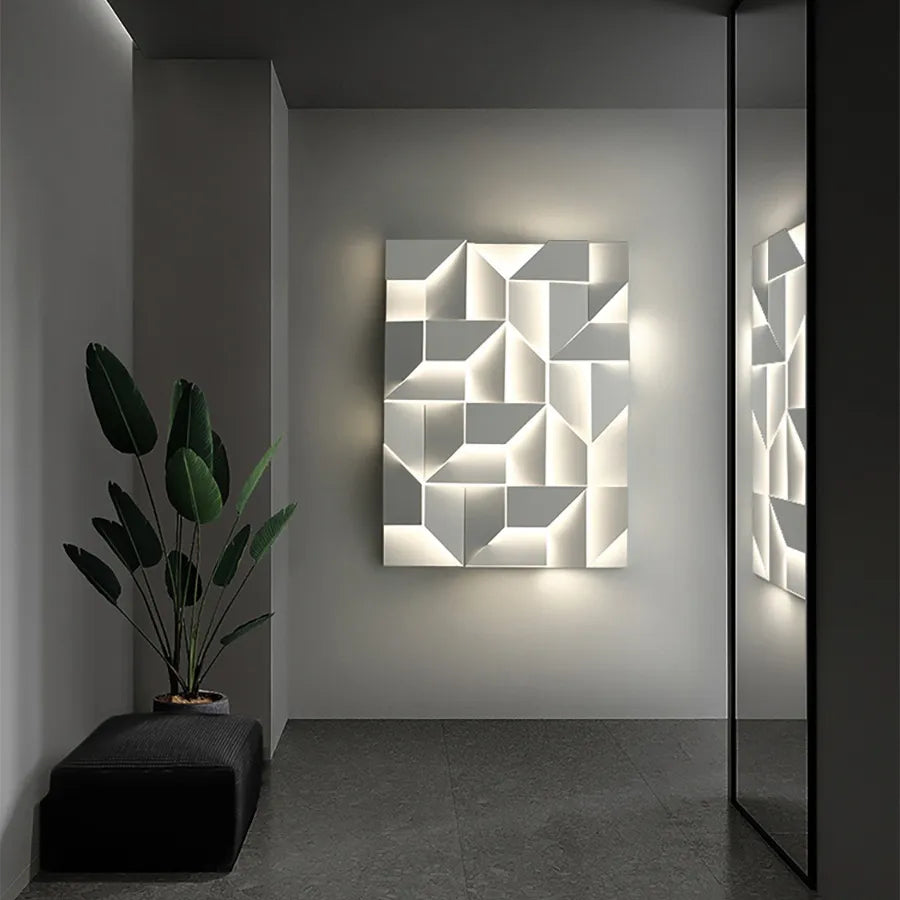 Moderne Wandleuchte. Wohnzimmerlampe in Weis. Dimmbare LED Leuchte Wohnzimmer
