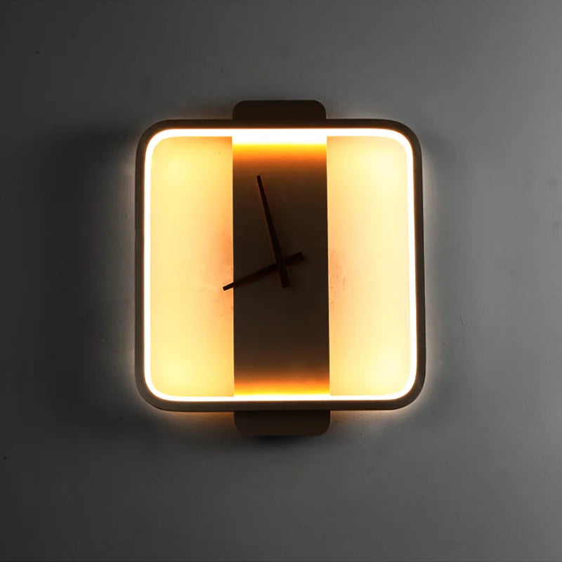moderne Uhr im dunkeln