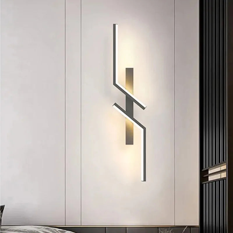 einfache LED Wandlampe für Wohn und Schlafzimmer, schwarz, dimmbar