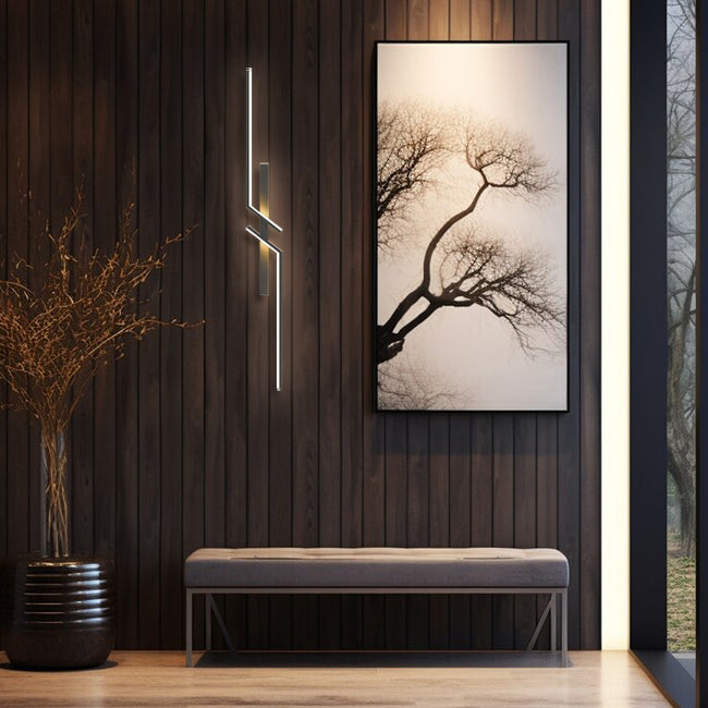schlichte und moderne LED Wandlampe für den Flur in schwarz